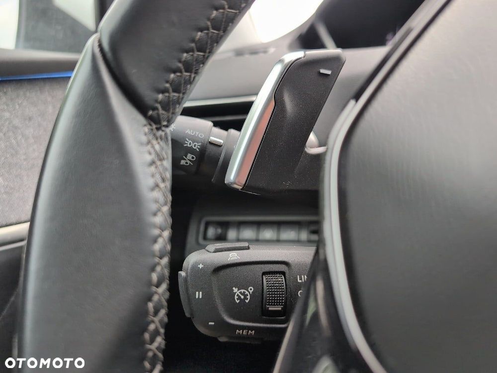 Peugeot 5008 1.2 PureTech Allure Pack S&S EAT8 - 22