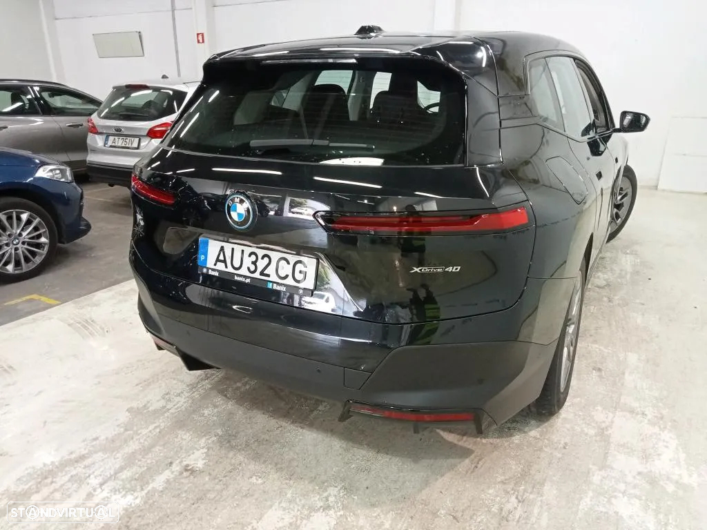 BMW iX xDrive 40 - 3