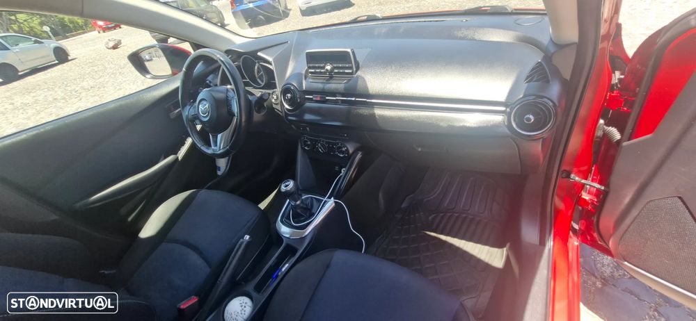 Mazda 2 1.5 Sky.Excellence - 8