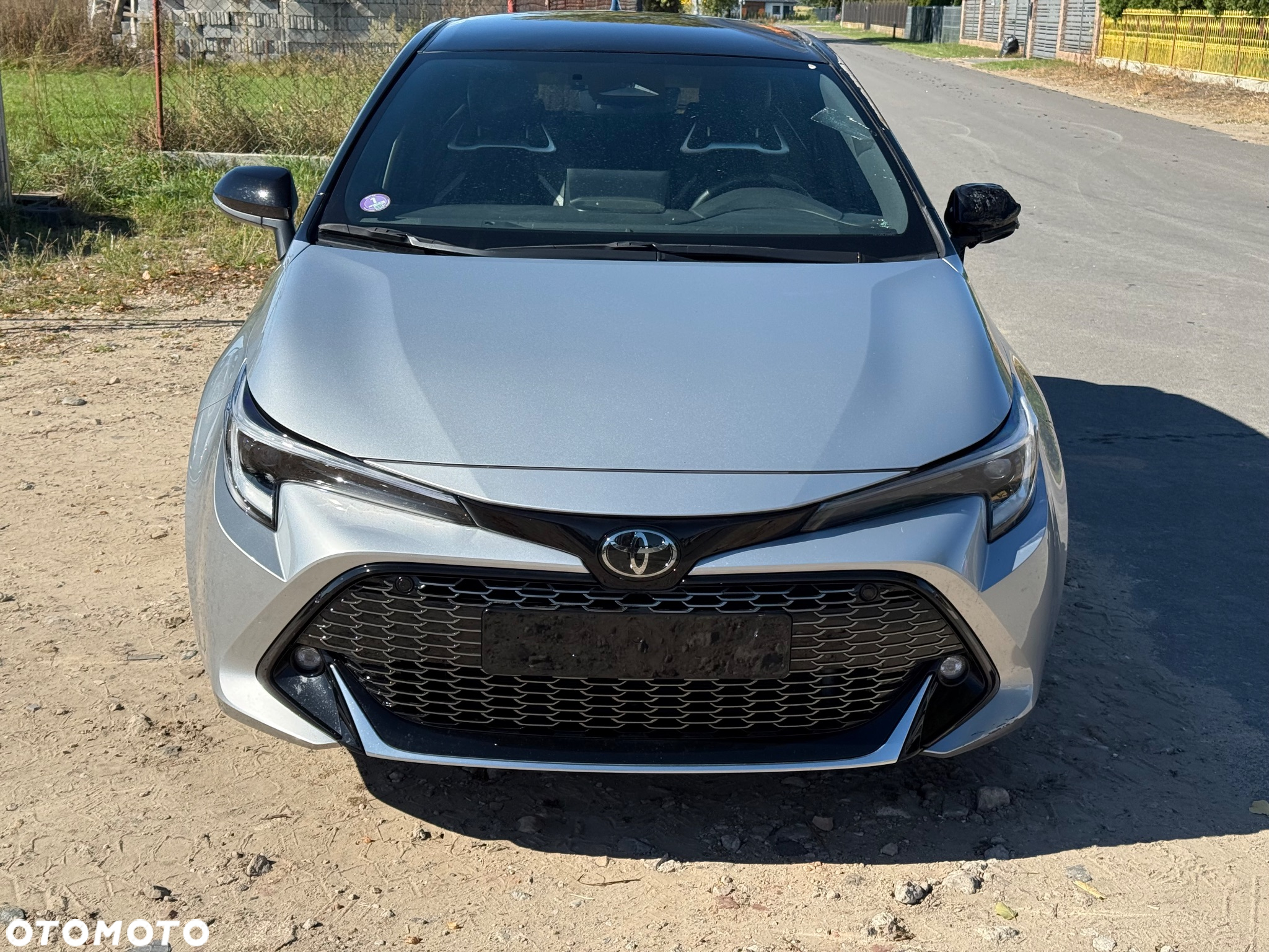 Toyota Corolla 1.8 Hybrid Business Edition - 2