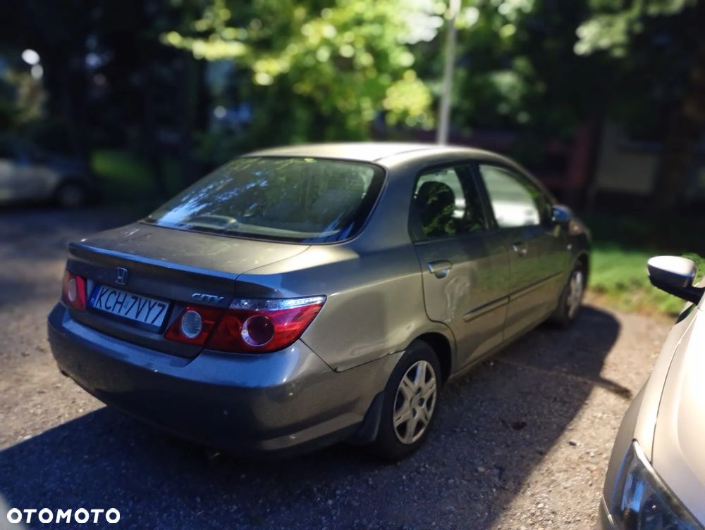 Honda City 1.4 Comfort - 5