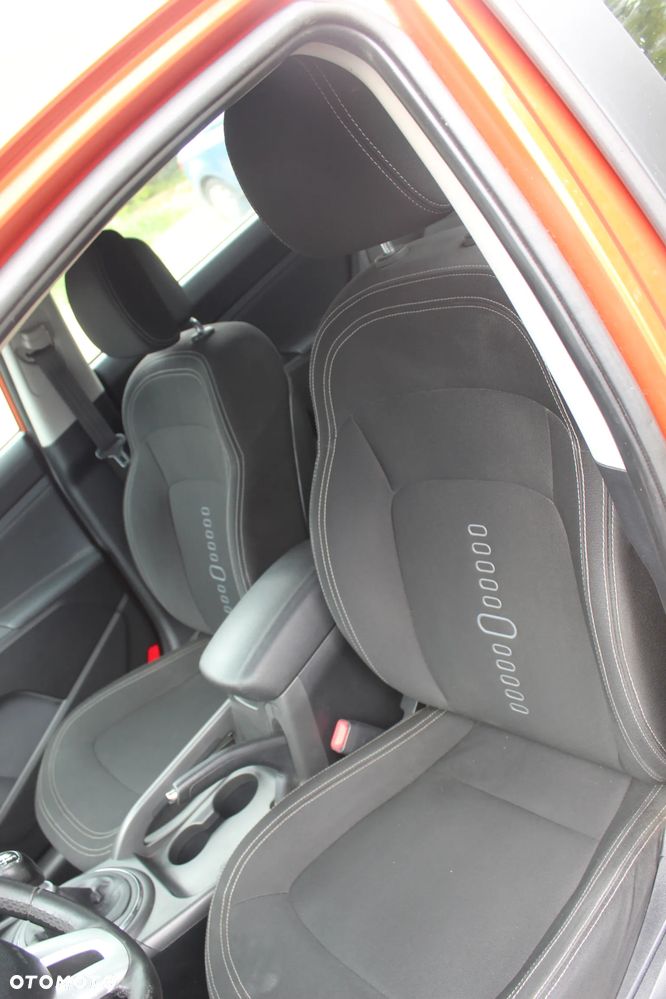 Kia Sportage 2.0 d Tour 2WD - 11
