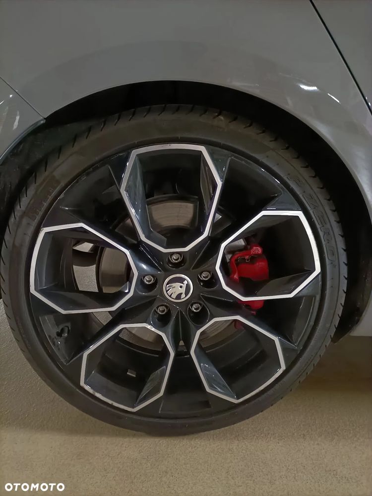 Skoda Octavia 2.0 TSI DSG RS 245 - 6