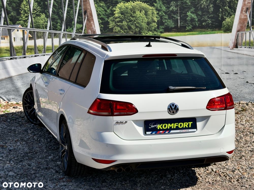 Volkswagen Golf 2.0 TDI BlueMotion Technology Lounge - 16
