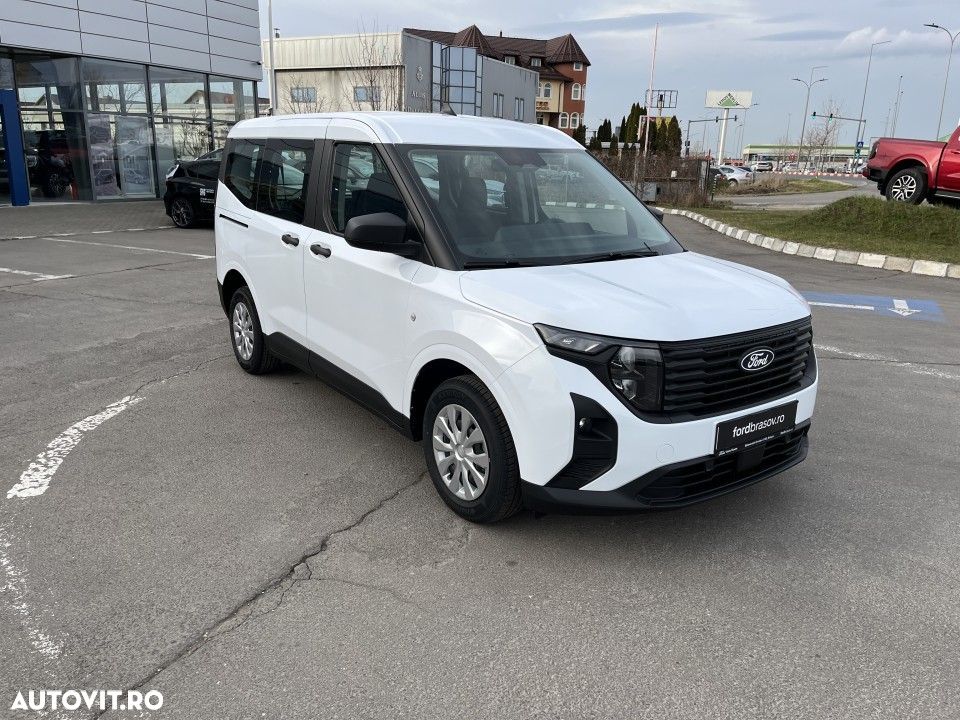 Ford Tourneo Courier - 2