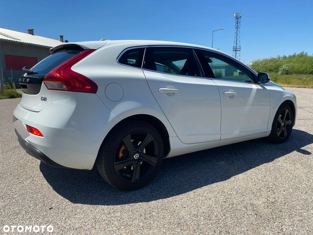Volvo V40 D2 Momentum - 5