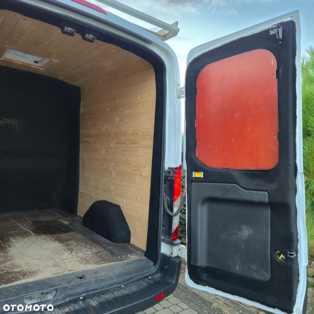 Ford Transit - 15