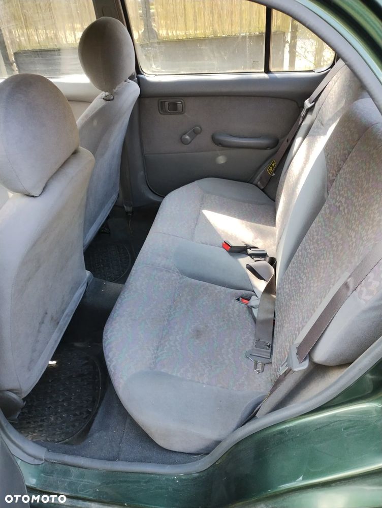 Nissan Micra - 14