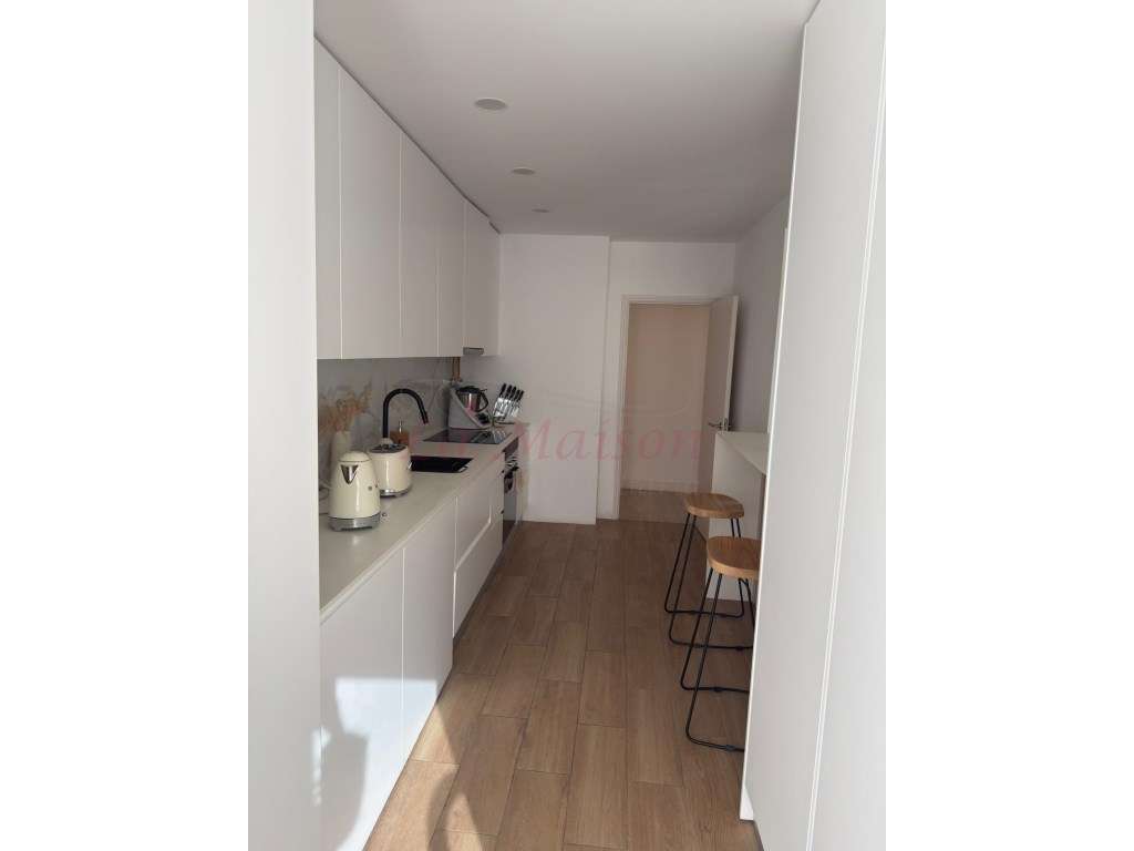 Apartamento T2 para Arrendamento no Infantado - Grande imagem: 2/37