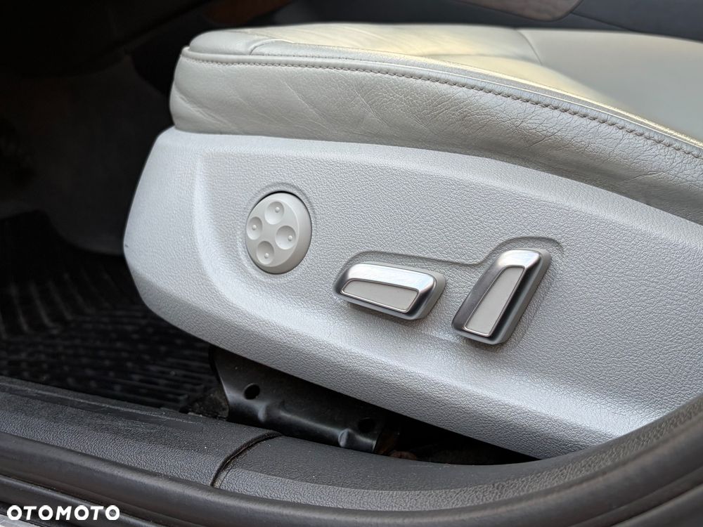 Audi A4 Limousine 2.0 TFSI Quattro S tronic - 32