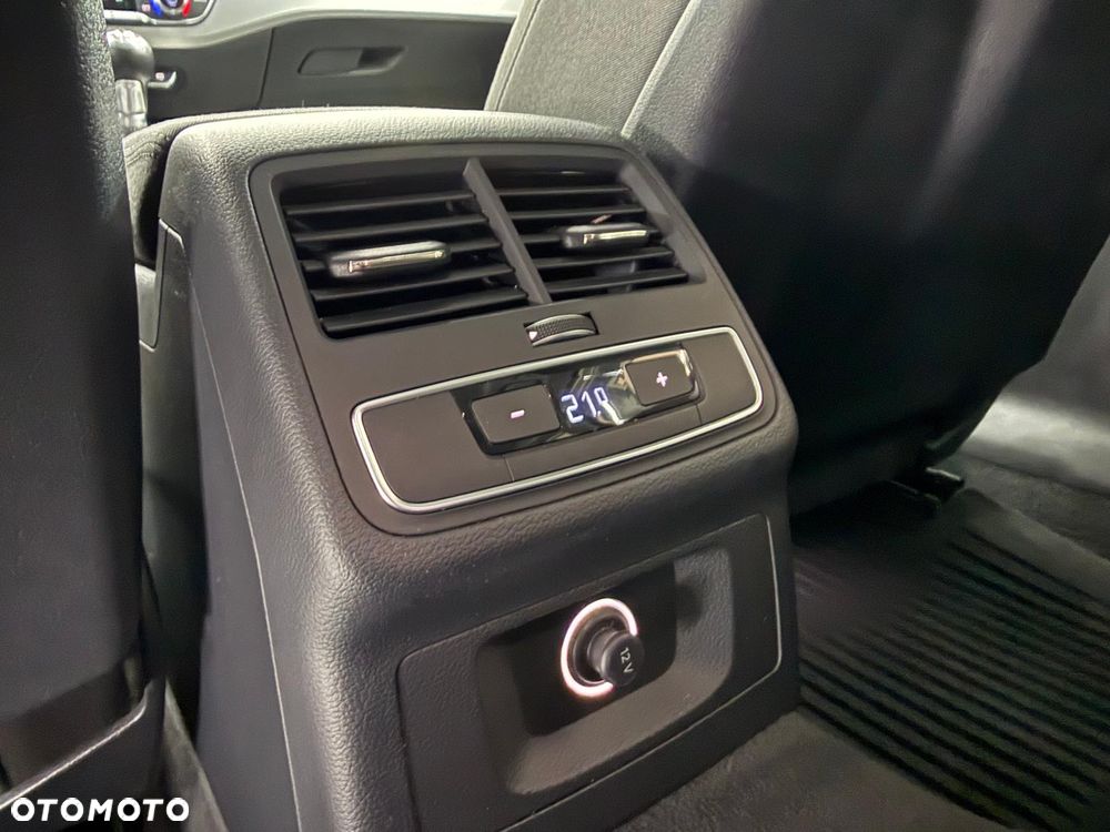 Audi A4 Avant 2.0 TDI ultra sport - 27