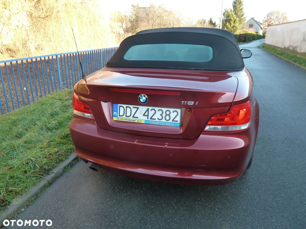 BMW Seria 1 118i - 3