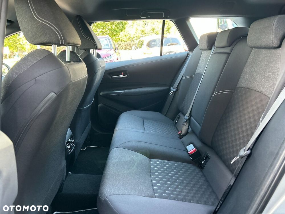 Toyota Corolla 1.8 Hybrid Comfort - 24