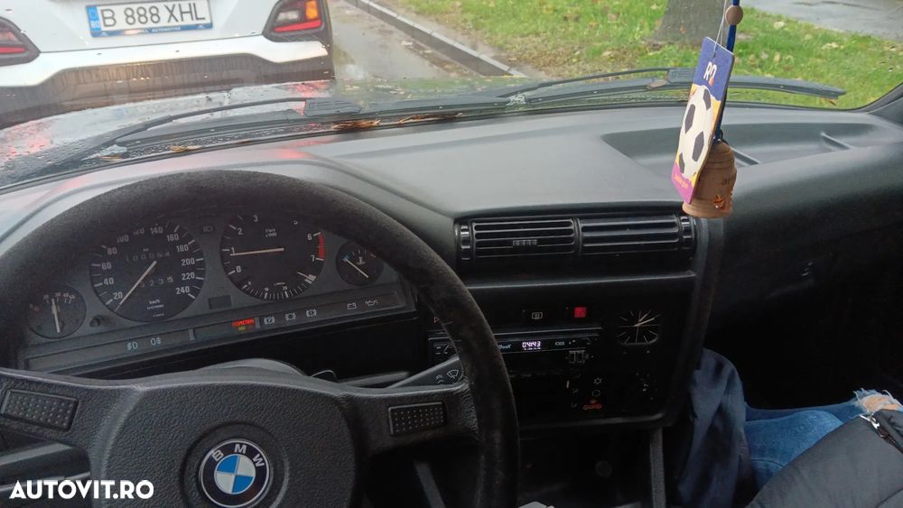 BMW Seria 3 - 10