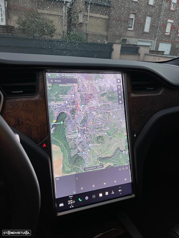 Tesla Model S Long Range - 8