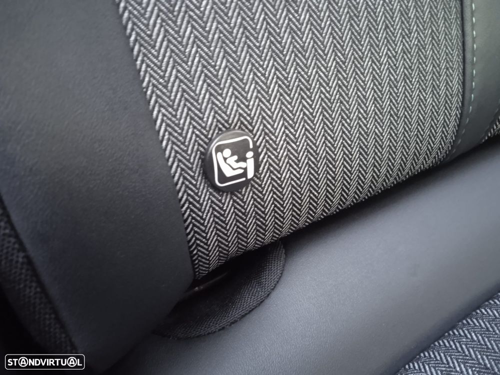 Peugeot 3008 1.6 Hybrid Allure Pack e-EAT8 - 39