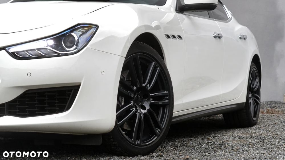 Maserati Ghibli Diesel - 18