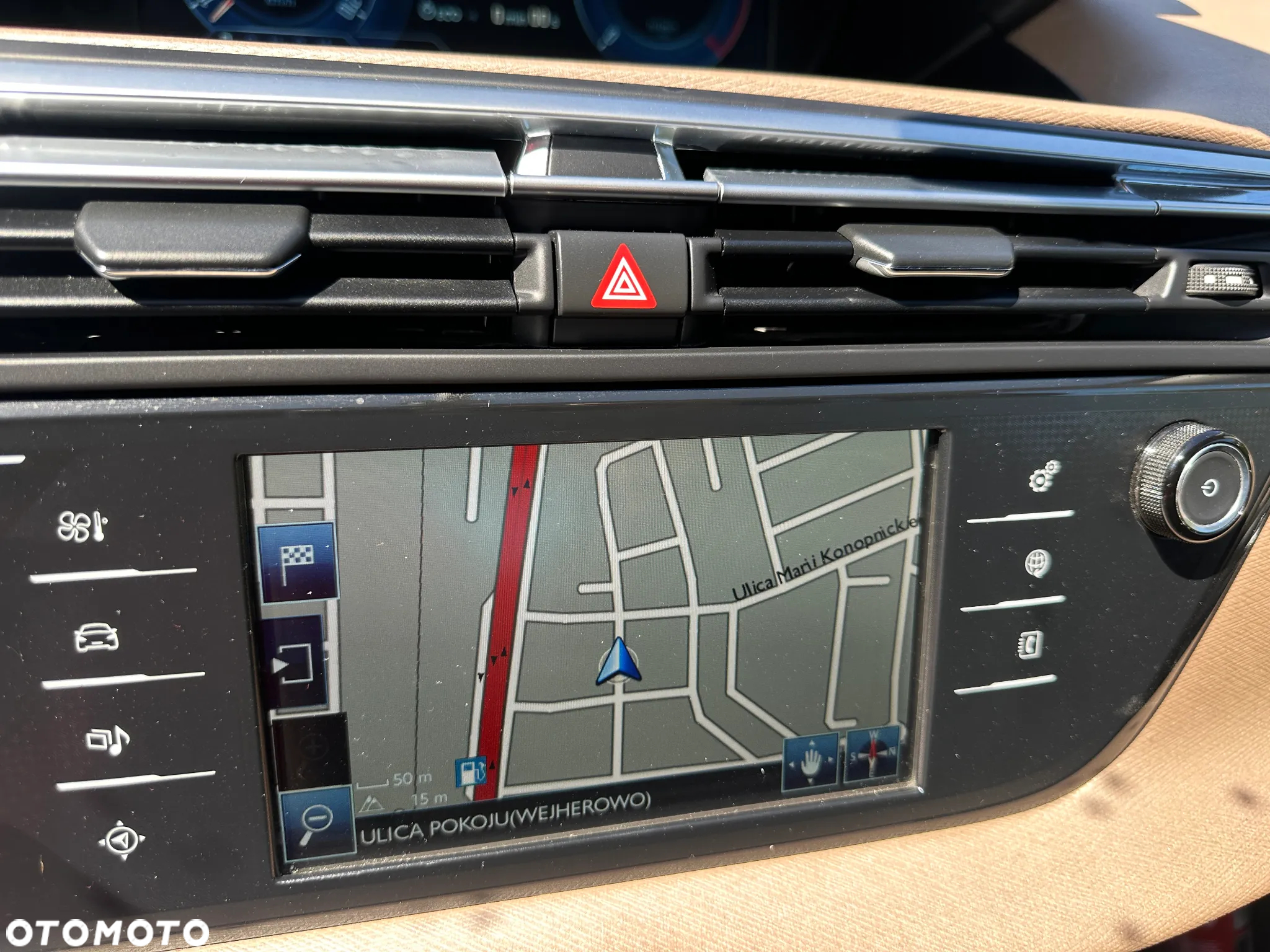 Citroën C4 Picasso e-HDi 115 ETG6 Attraction - 25