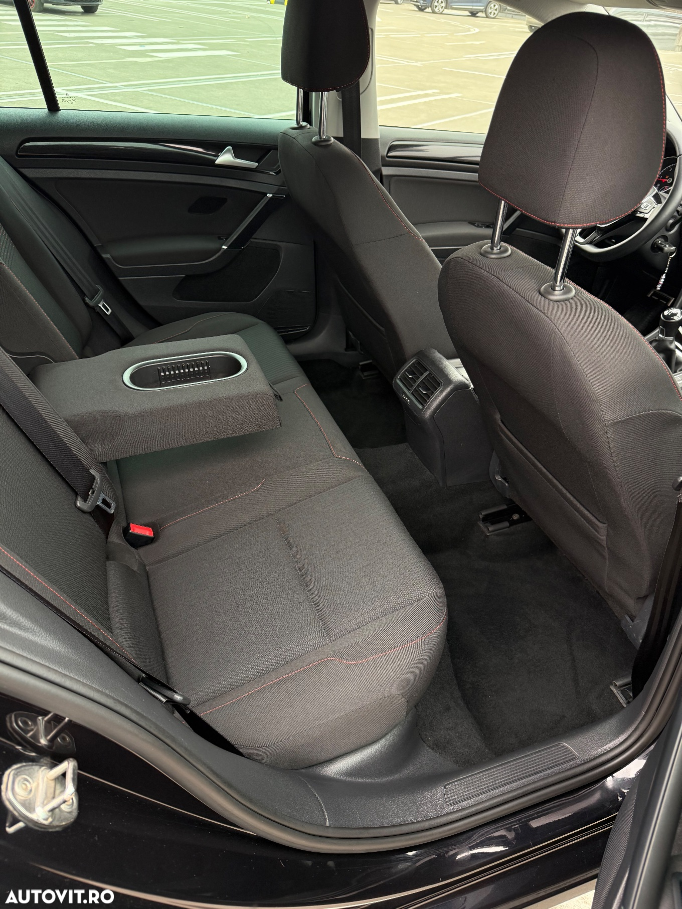 Volkswagen Golf 1.6 TDI Sound - 7