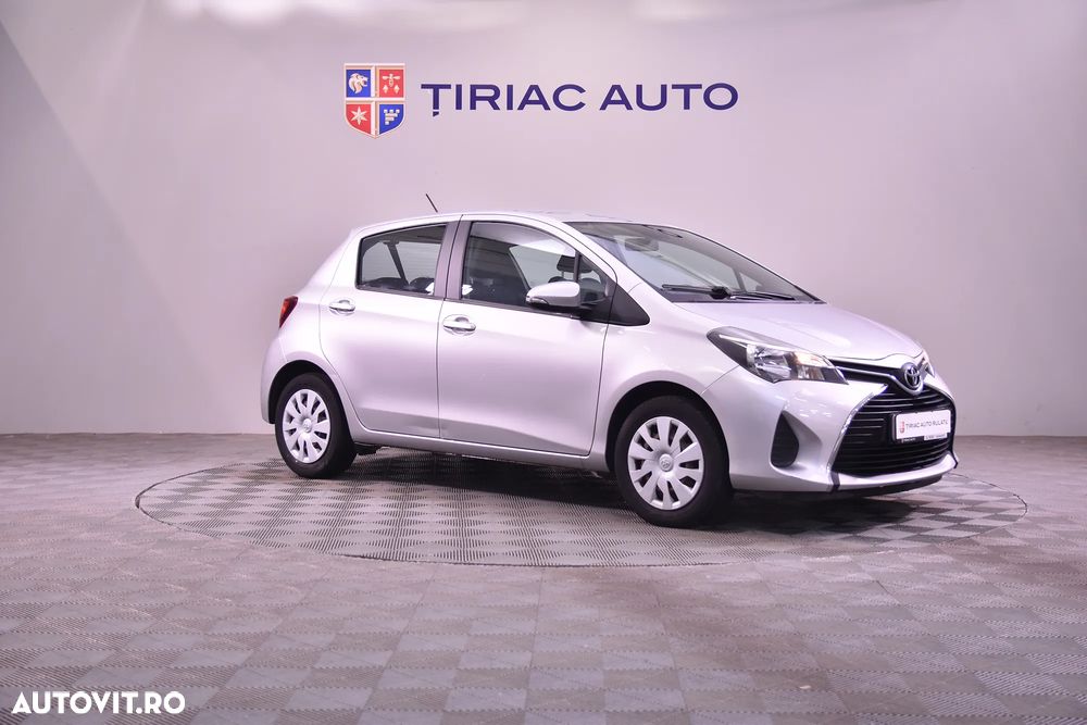 Toyota Yaris - 7