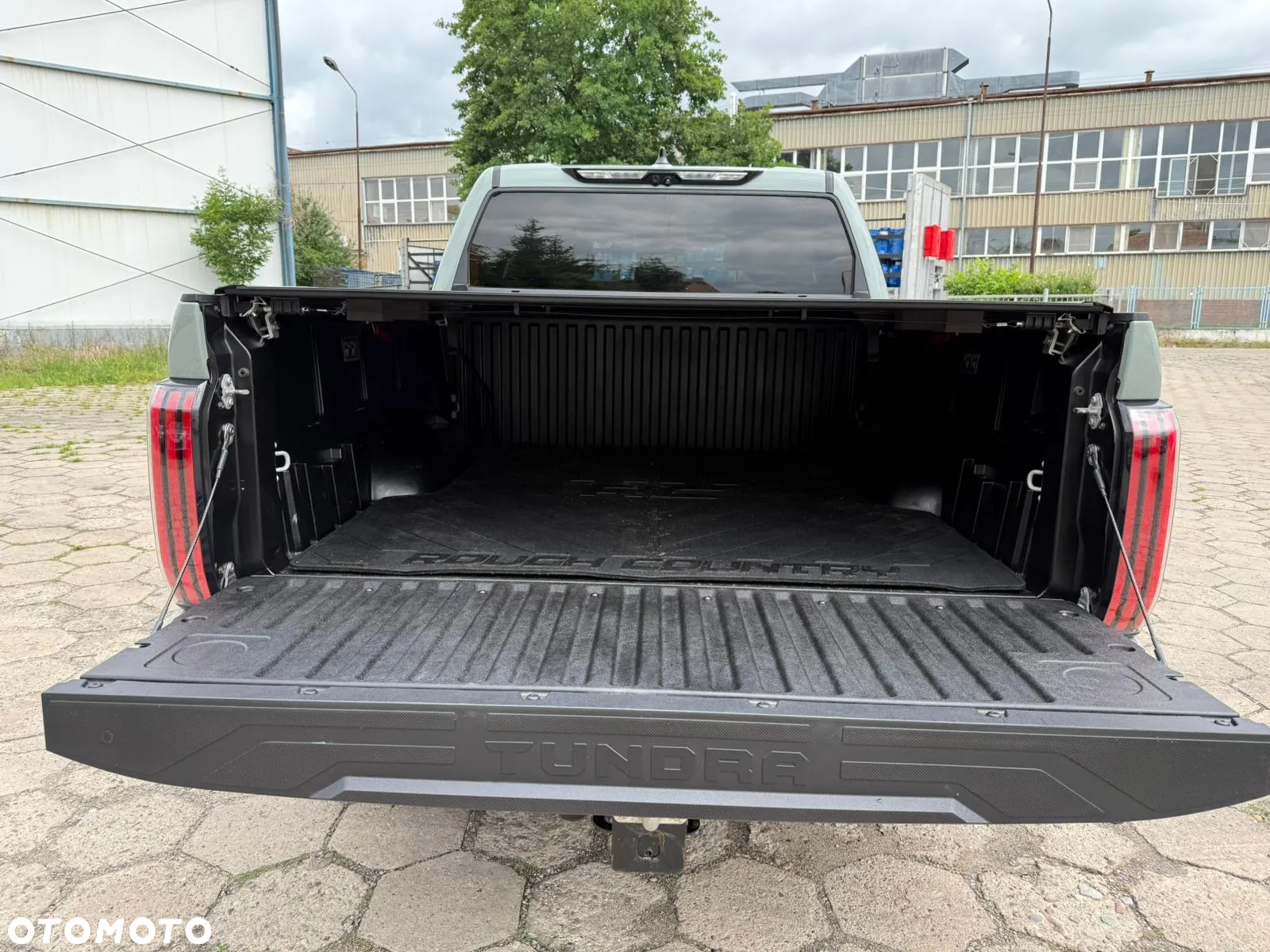 Toyota Tundra - 8