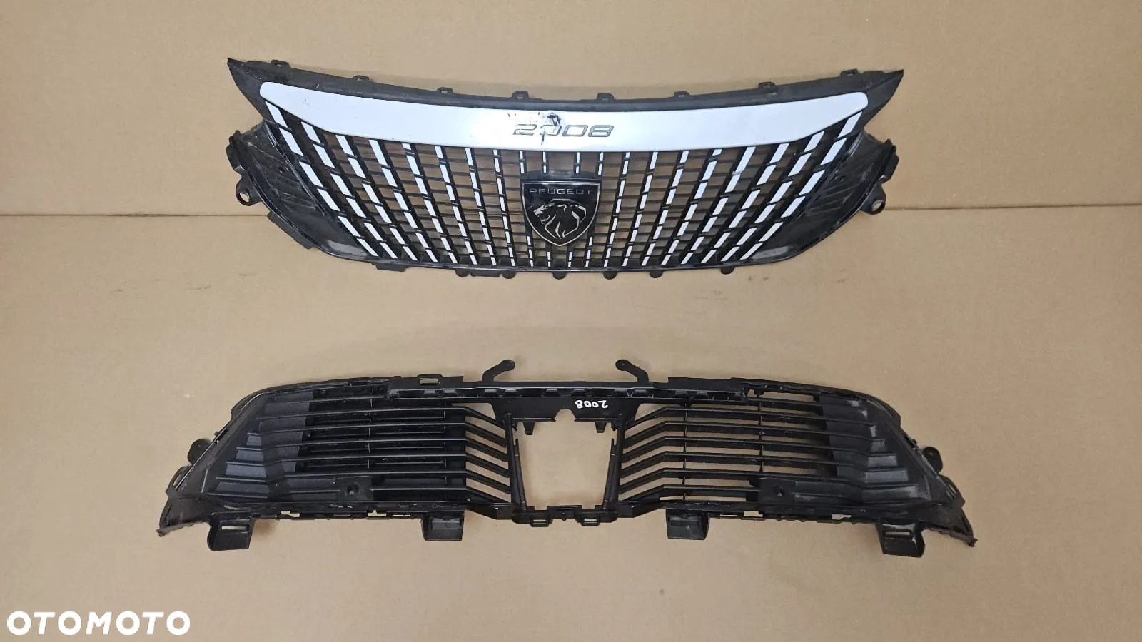 ZDERZAK GRILL ATRAPA ZDERZAKA CHŁODNICY Peugeot 2008 II 2024 FL LIFT 9852659480 98252657680 - 9