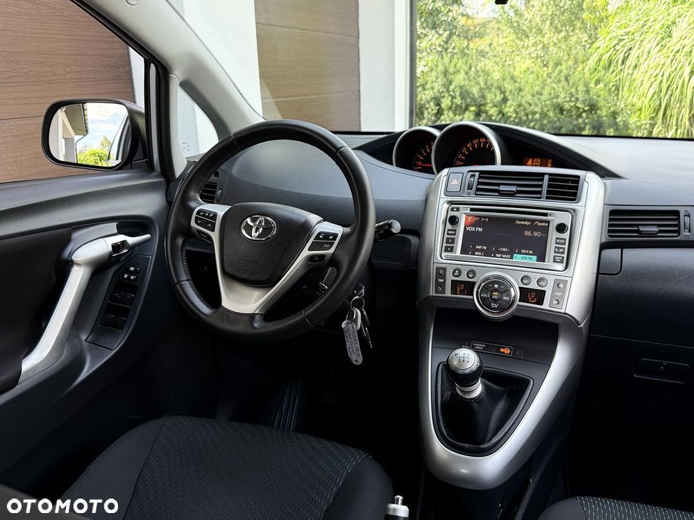 Toyota Verso 1.8 Edition - 29