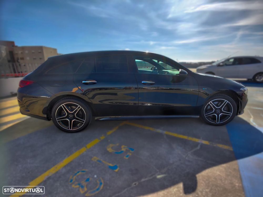 Mercedes-Benz CLA 250 e Shooting Brake AMG Line - 4