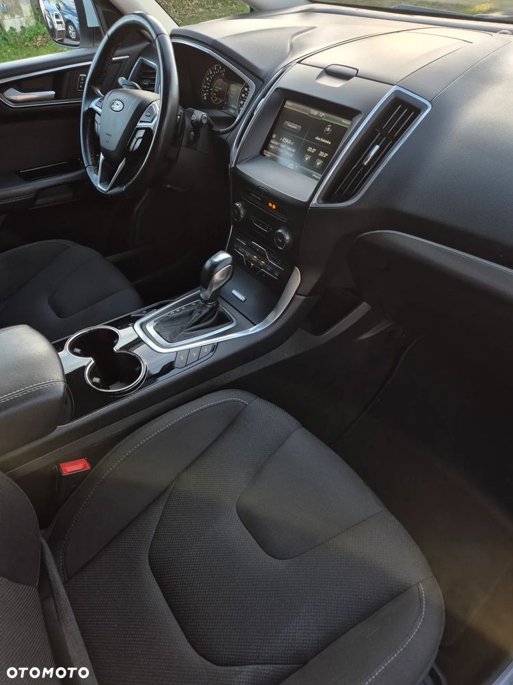 Ford S-Max 2.0 TDCi Titanium PowerShift - 15