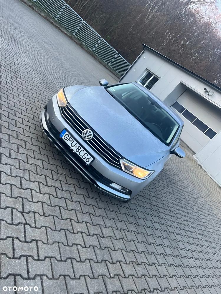 Volkswagen Passat 1.6 TDI BMT Trendline - 3