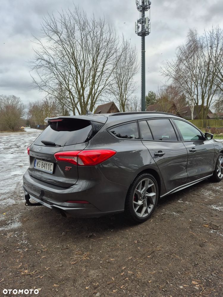 Ford Focus 2.3 EcoBoost ST Edition - 10