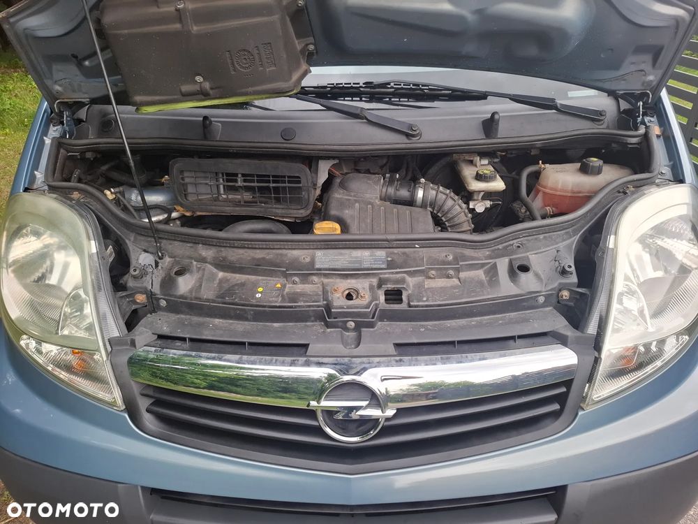 Opel Vivaro - 14