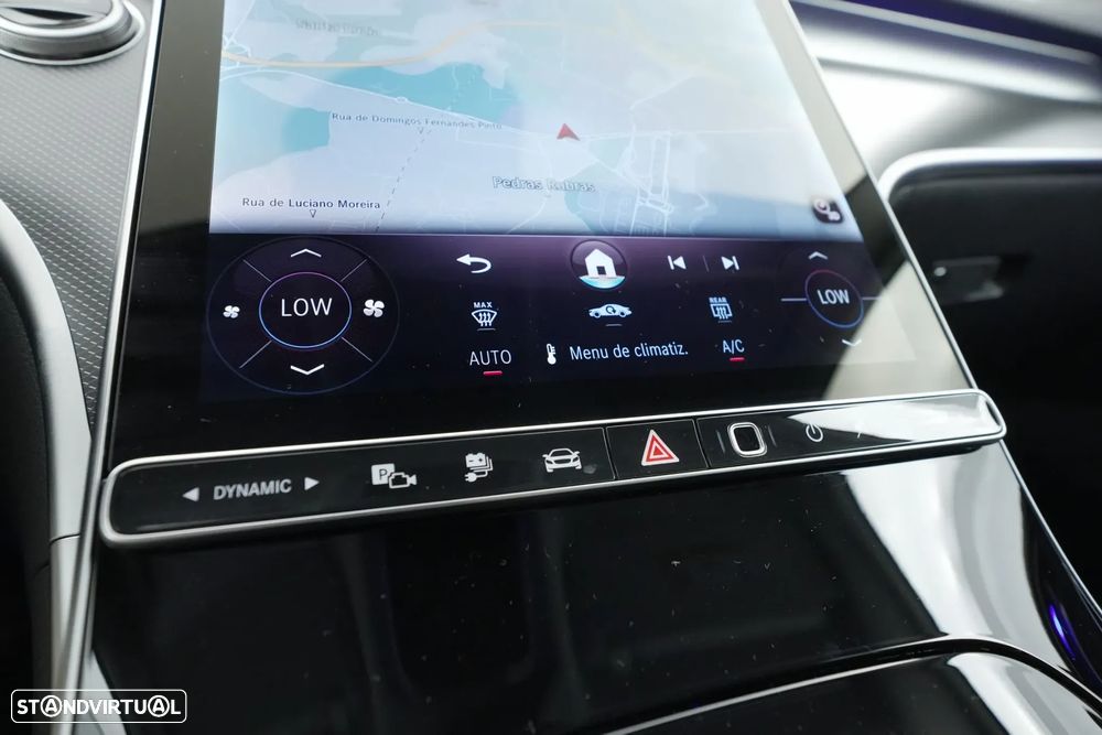 Mercedes-Benz C 300 e AMG Line - 23