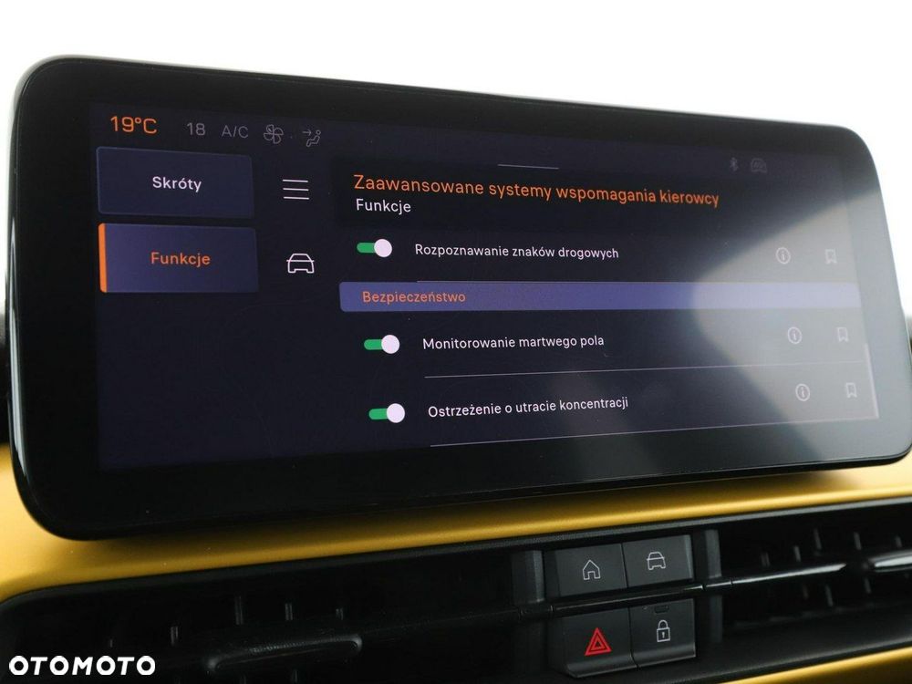 Jeep Avenger 1.2 GSE T3 Summit FWD - 28