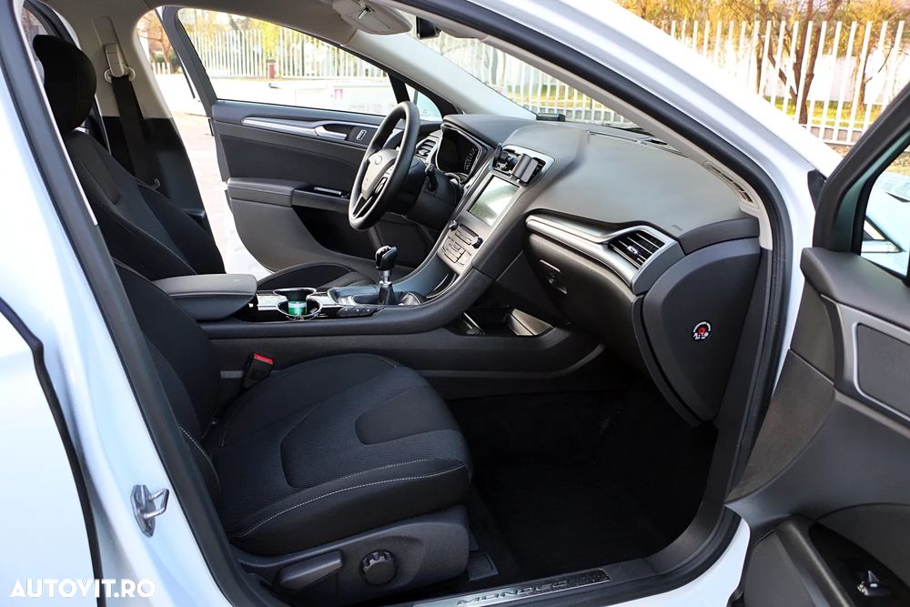 Ford Mondeo 1.5 TDCi Trend - 6