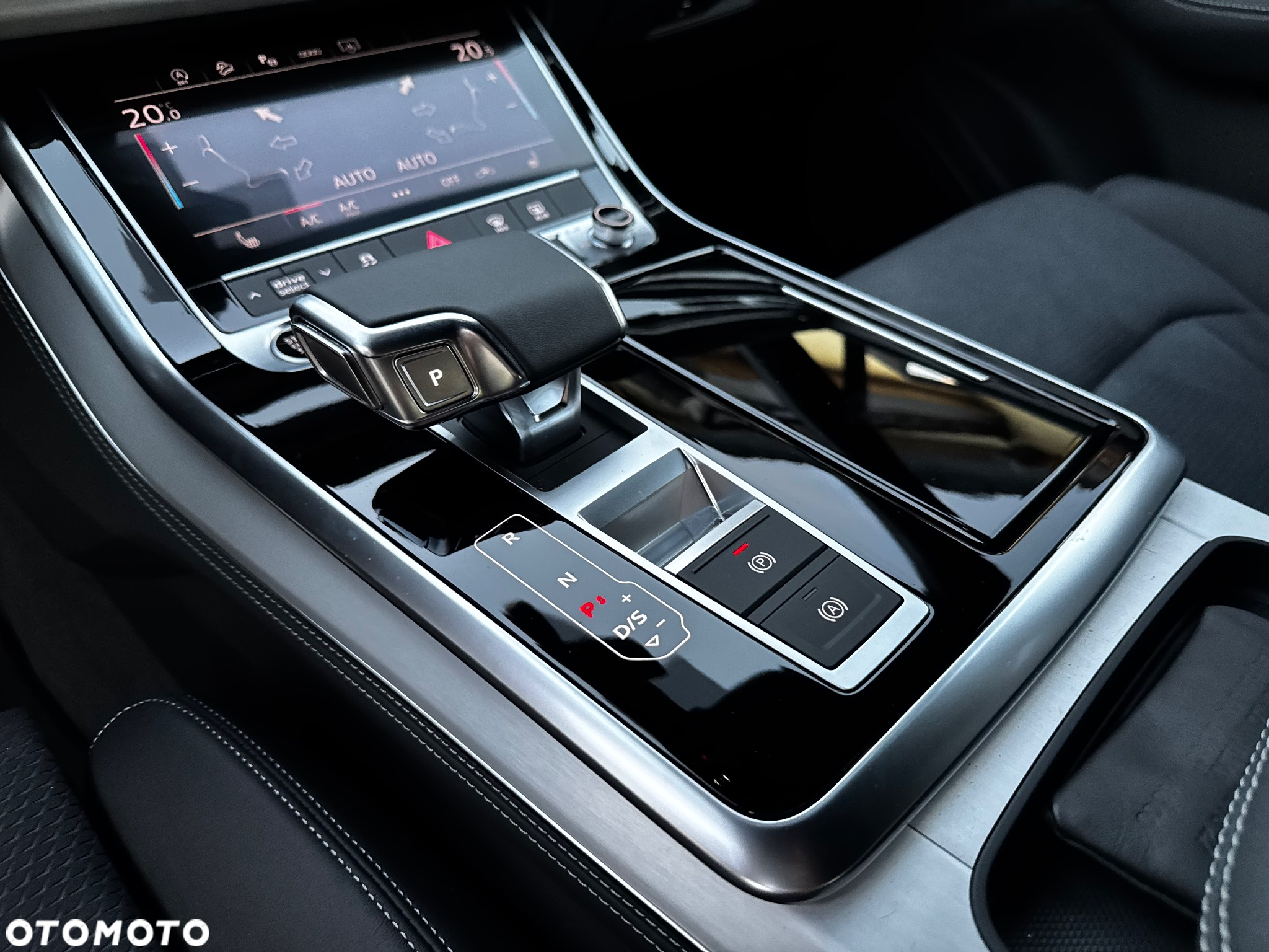 Audi Q7 - 25