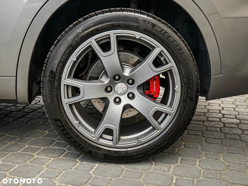 Maserati Levante - 9