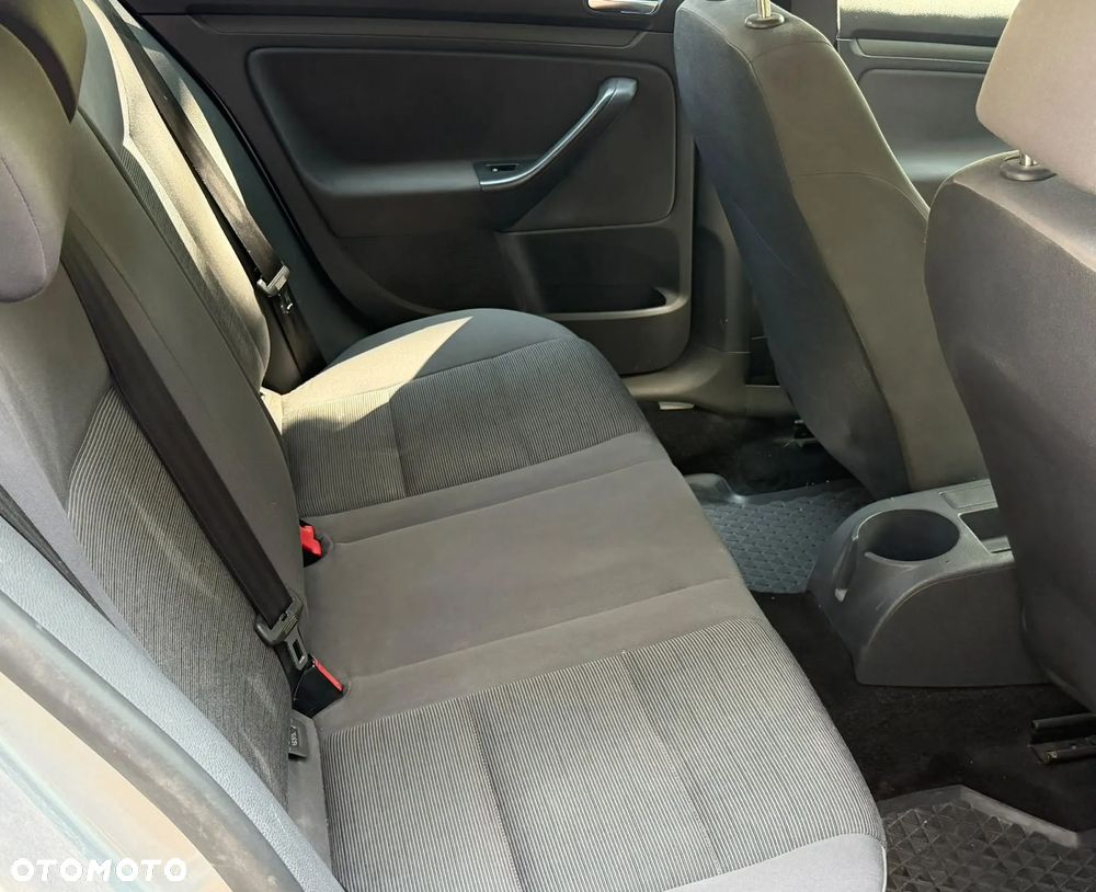 Volkswagen Golf 1.9 TDI Edition - 6