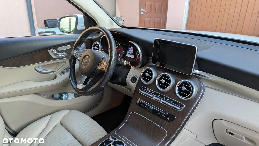 Mercedes-Benz GLC 300 4-Matic - 19