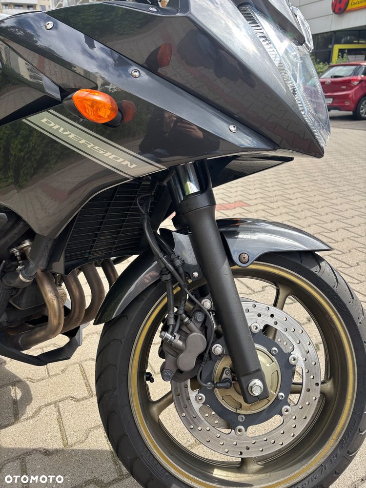 Yamaha XJ - 8