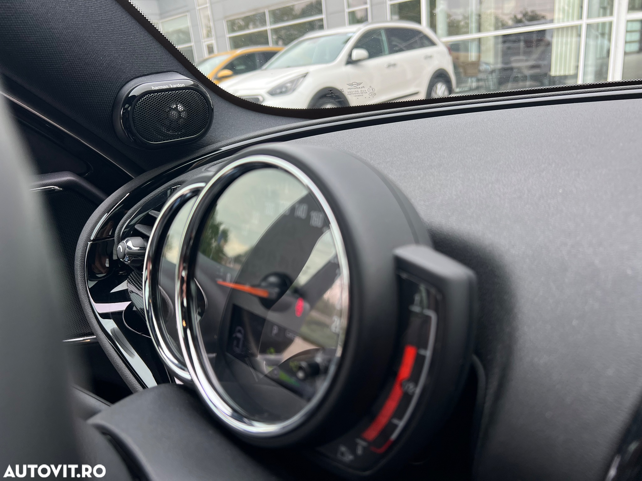 Mini Clubman - 22