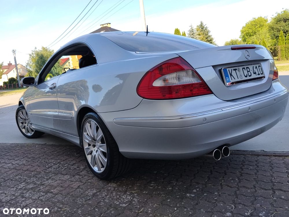 Mercedes-Benz CLK 320 CDI 7G-TRONIC Elegance - 12