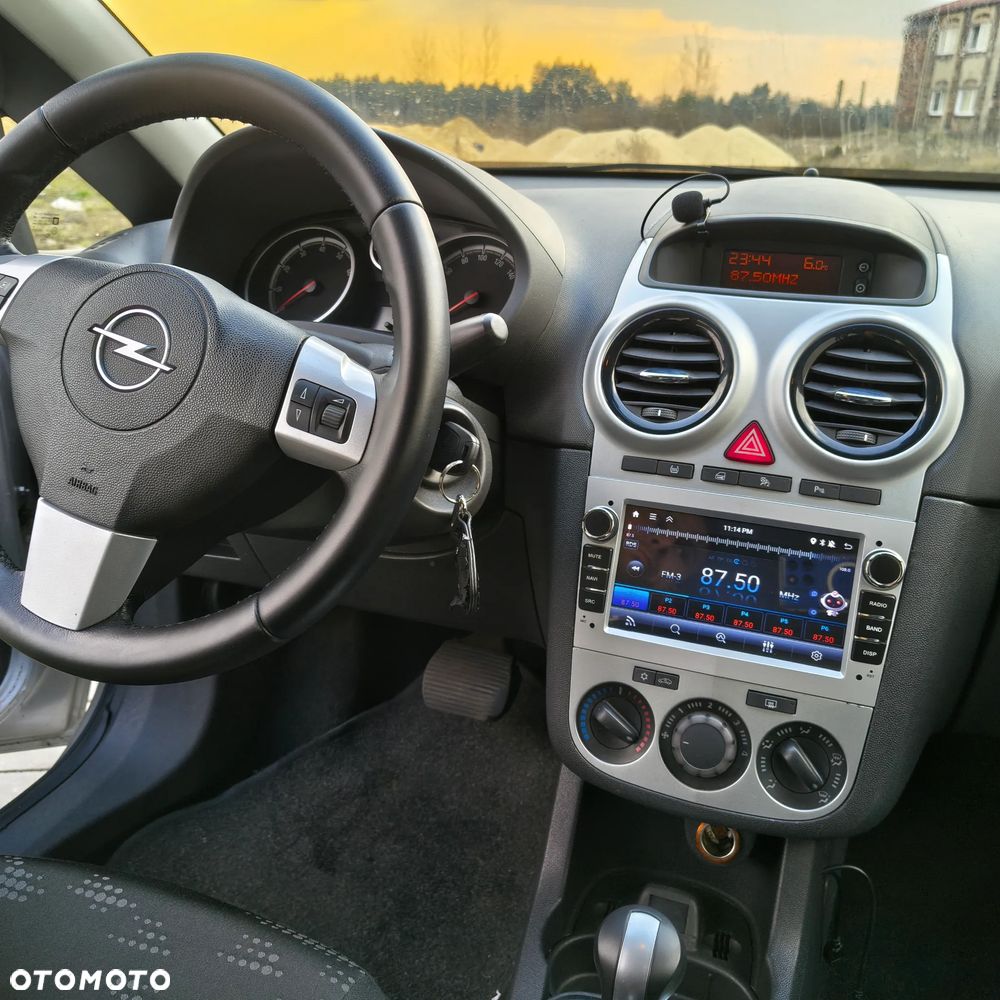 Opel Corsa 1.2 16V Enjoy EasyTronic - 12