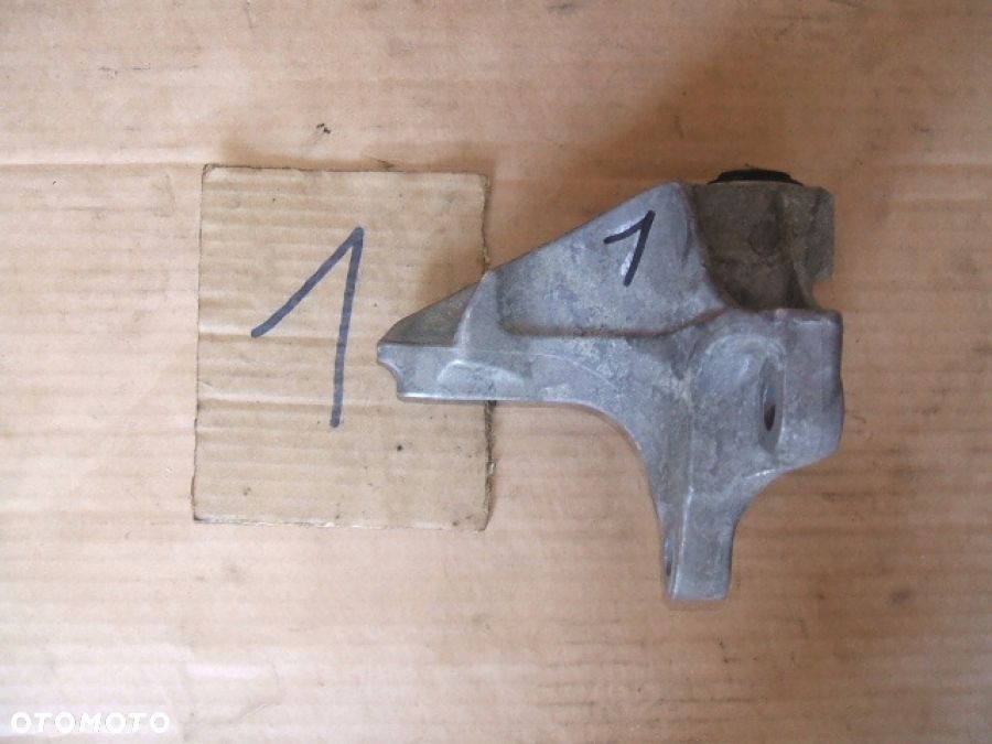 FORD MONDEO MK5 2.0TDCI ŁAPA PODUSZKA SILNIKA SKRZYNI BIEGÓW - 2