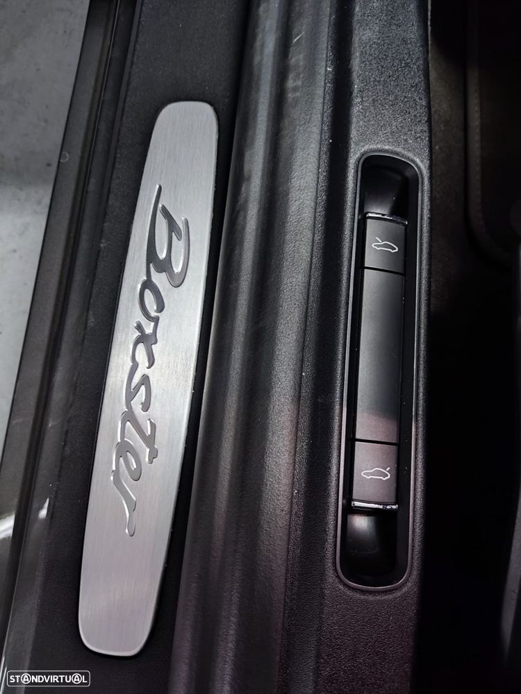 Porsche 718 Boxster 2.0 T - 22