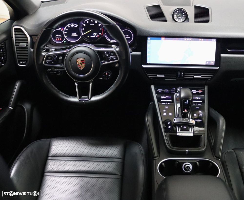 Porsche Cayenne Coupé E-Hybrid Platinum Edition - 44