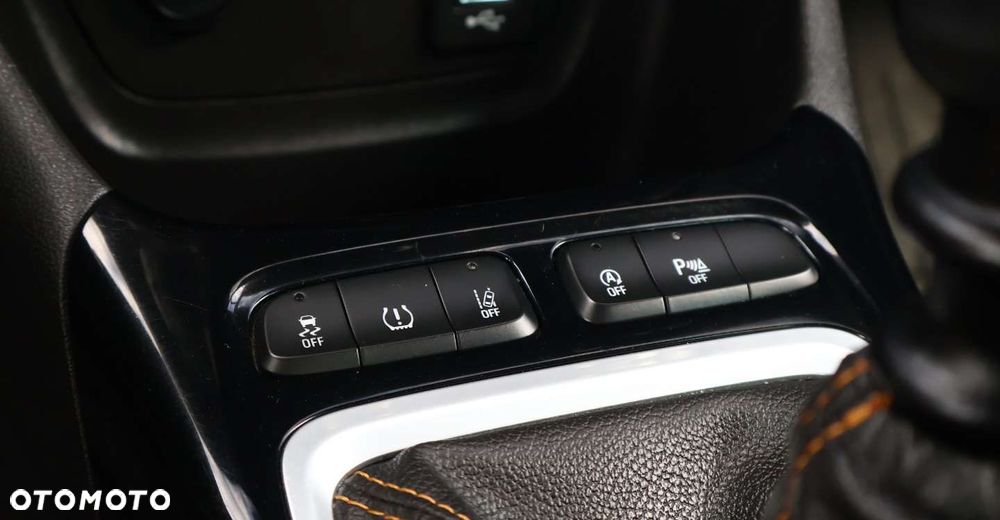 Opel Crossland X - 31