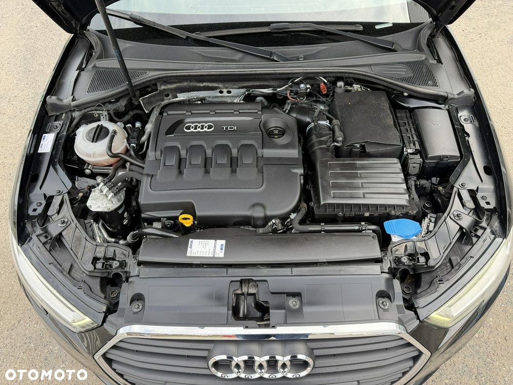 Audi A3 Sportback 35 TDI S Line S tronic - 4