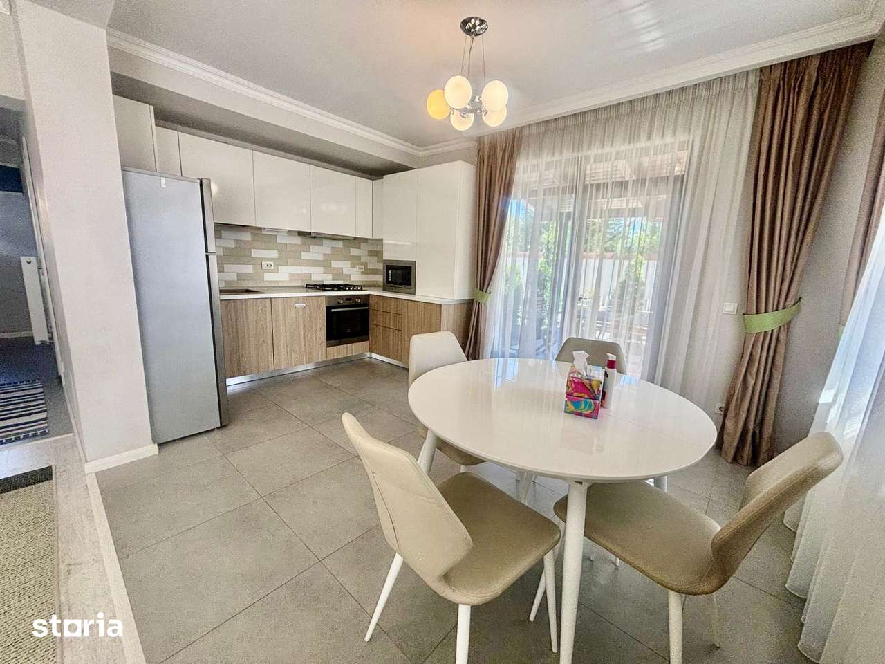 Inchiriere vila tip duplex, de lux, 3 camere  curte zona ALBERT - Imagine principală: 3/20