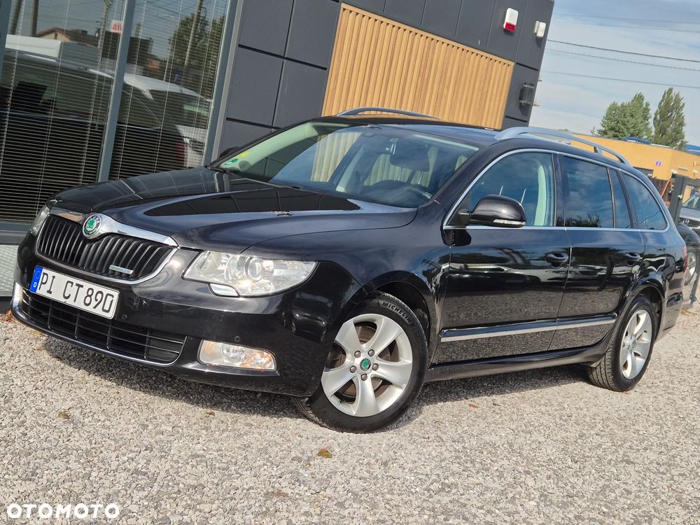 Skoda Superb 2013 photo 2